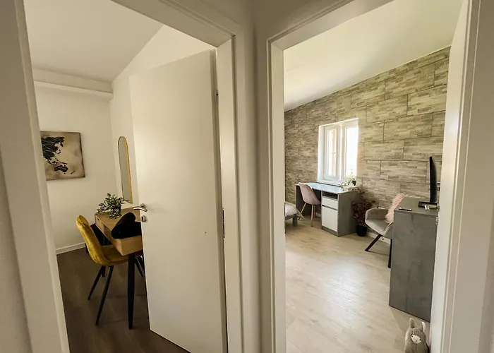 Apartment Golden Elio *