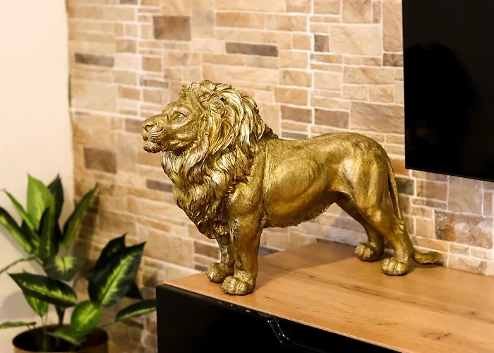 아파트 Golden Elio 풀라