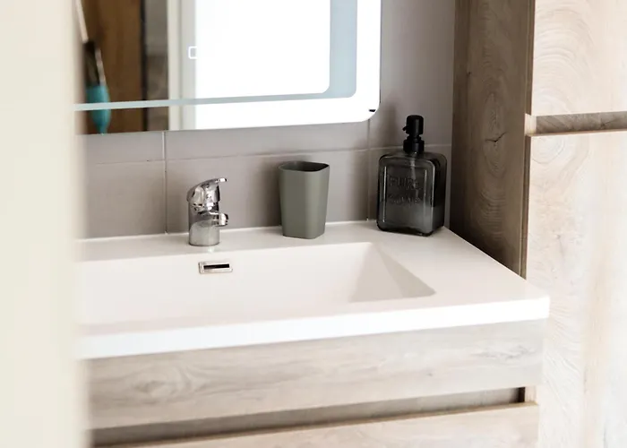 Golden Elio 아파트 *