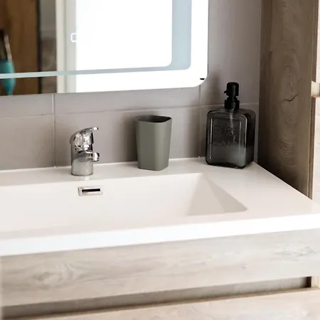 Golden Elio Apartment *