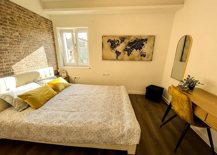 Golden Elio Apartament Pula