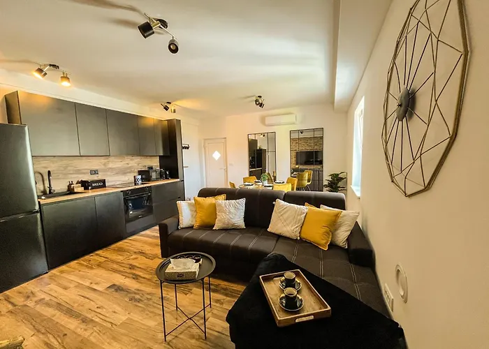 Apartament Golden Elio *